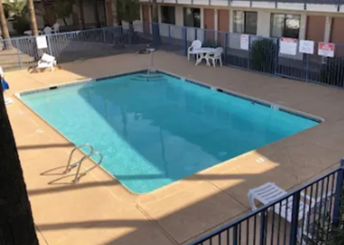 Super Motel Tucson